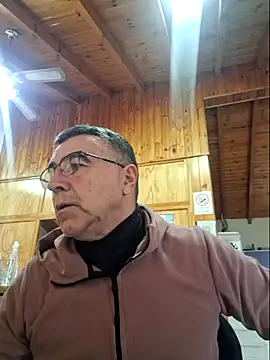 Chat +18 de darialmas ao vivo
