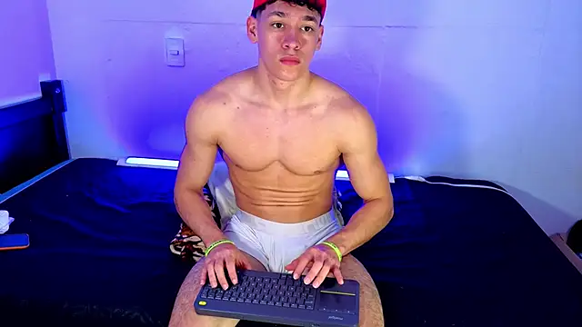 Luke_Muscle's Live XXX Chat