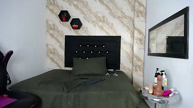 issa__love Chat XXX live