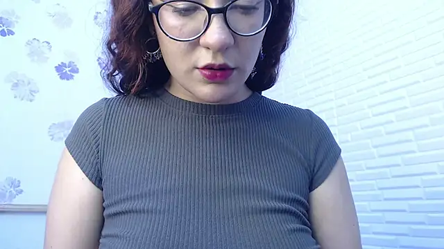 Karol_prescot Adlı Modelin Canlı XXX Sohbeti