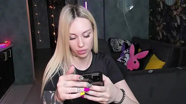 Blckmirrorr – Naživo XXX chat