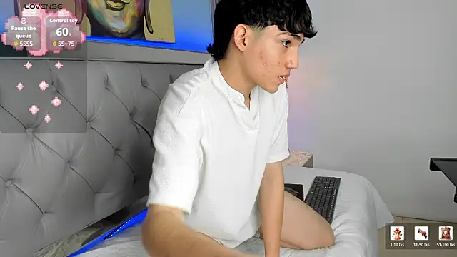 SamBlack_ élő XXX-chatje