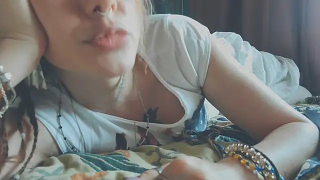 XXX chat uživo modela VivienDarkbloom