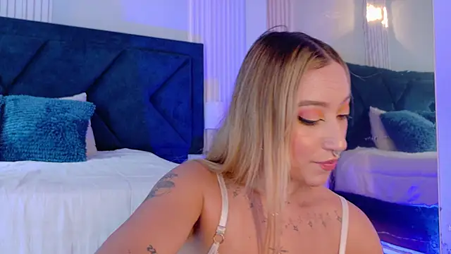 MollyCruz 现场XXX聊天