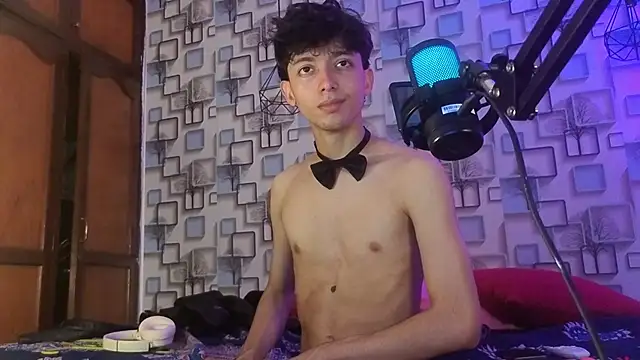 Онлайн чат XXX Twink_Sebas7