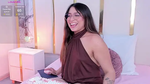 KamilaVegga 라이브 XXX 채팅