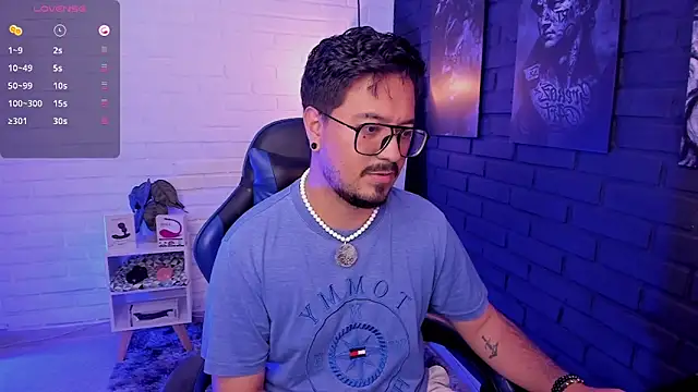 DaviidEvans_ Live XXX-Chat