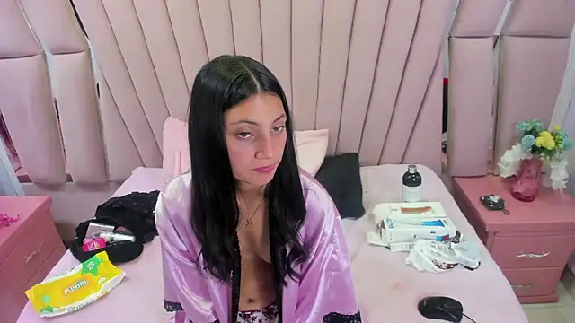 _Luna_Bennett's Live XXX Chat
