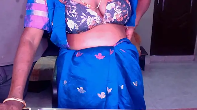 Novapol11 Live XXX Chat