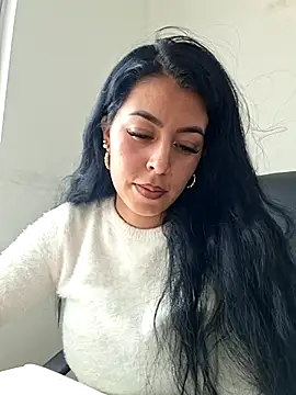 Luianna Live XXX Chat