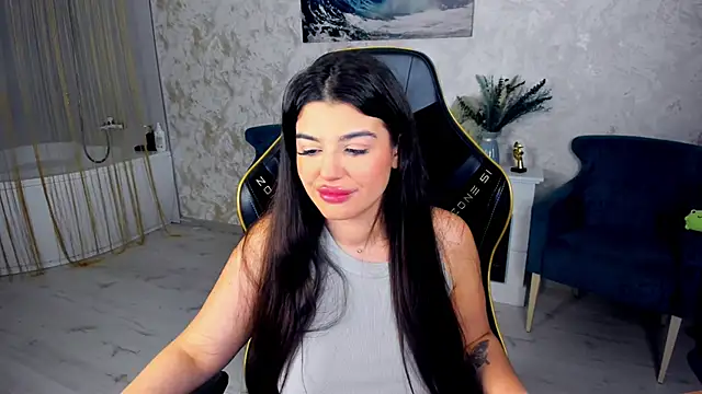 Chat +18 de AlluringAriel ao vivo