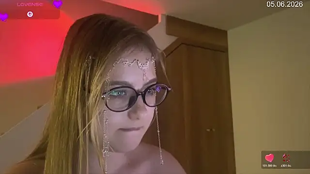 JacyWinslat Chat XXX in diretta