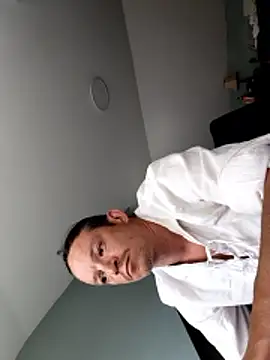 Chat XXX en directo de ShadowLove85