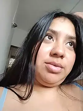 Amber_Herrera 即時 XXX 聊天