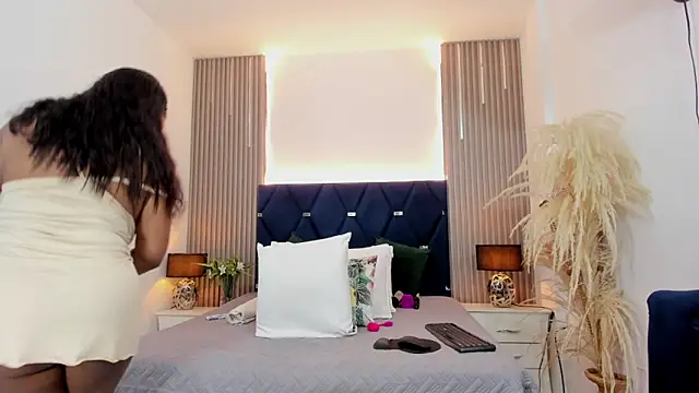 Chat +18 de gabytyara2 ao vivo