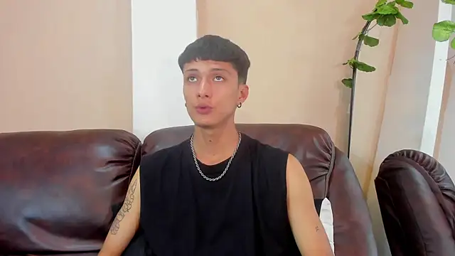 Chatroom XXX en direct de Lean_Portman