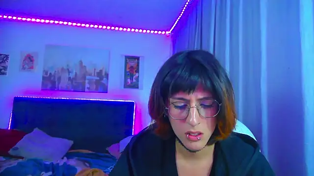 goth_minerva XXX чат на живо