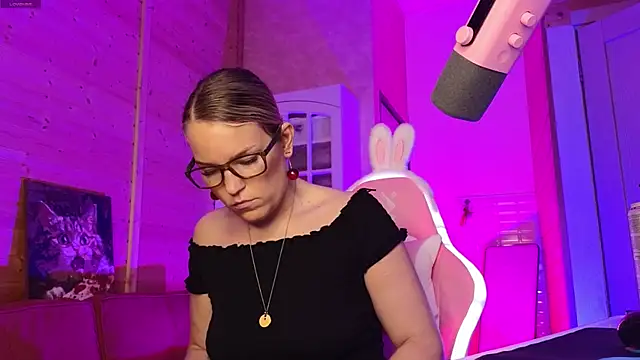 Chat XXX en directo de Lady_Shine