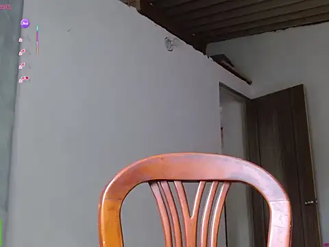 Онлайн чат XXX Amitlu_