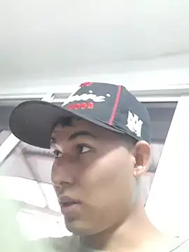 Mario_Solano – Naživo XXX chat