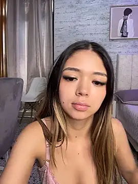 HoneyMollyX Chat XXX in diretta