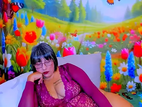 indianroxy's Live XXX Chat