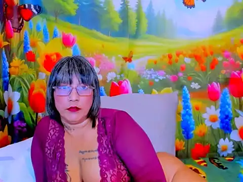 indianroxy XXX чат на живо