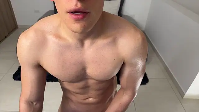 XXX chat uživo modela Maxx_Lancaster