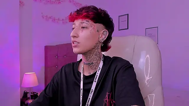 Luci_Rose 即時 XXX 聊天