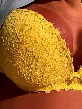 F3ckd0lllucy Live XXX-Chat