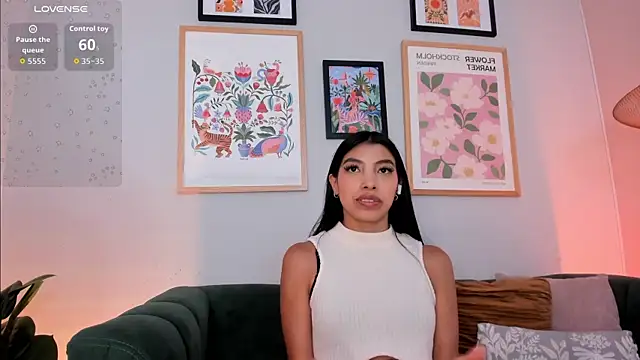 Tiffany_Low élő XXX-chatje