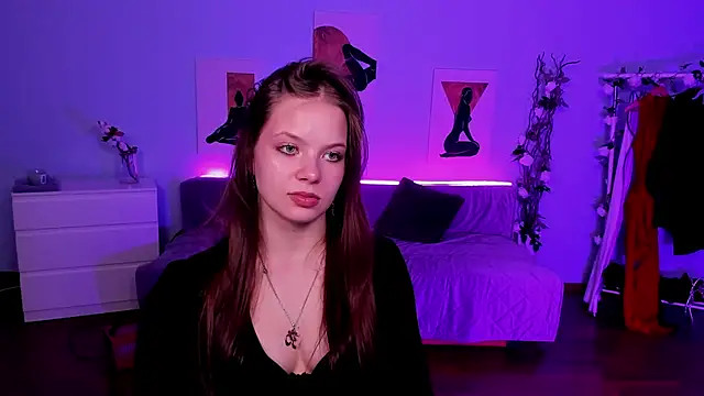دردشة BetsyKiss الجنسية المباشرة
