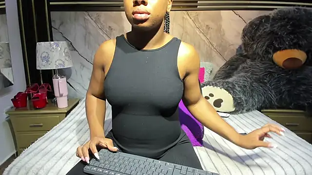 Czat XXX na żywo – Niyirey1