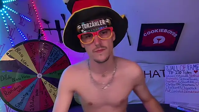 Cookieboy88 Live XXX-Chat