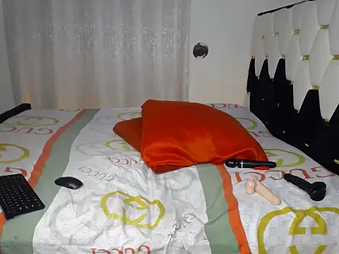 LynaBleir 라이브 XXX 채팅