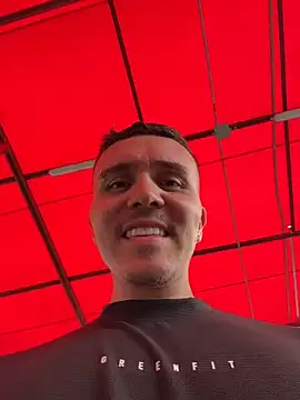 Chat XXX ao vivo de adam-rivera