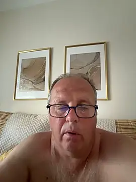 YachtCaptain10's Webcam Show