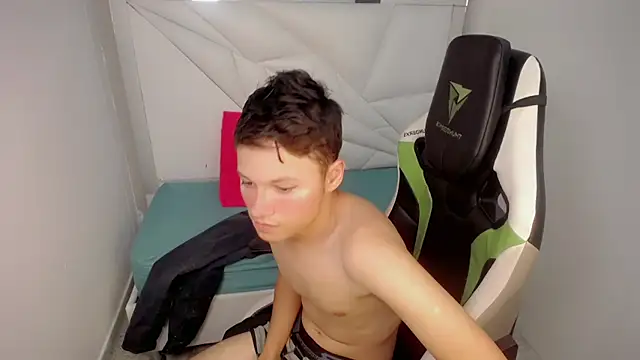 NYC_Bby Webcam-Show