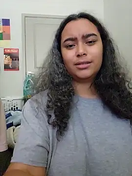 cinnaminnie's Live XXX Chat