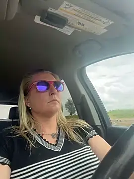 Czat XXX na żywo – sweetkacibaby