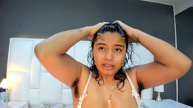 yeral2017 লাইভ XXX চ্যাট