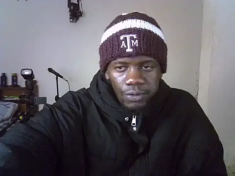 Thee_Biggest Live XXX-chat