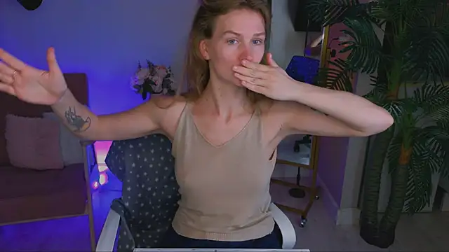 crystalkris_'s Live XXX Chat