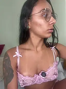 karlyn_angelsn Live XXX chat