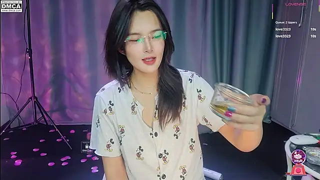 Youth3_ Live XXX-chat