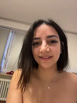 XXX chat uživo modela EmmyBullockk