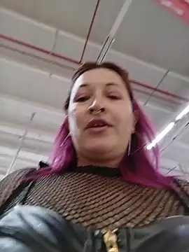 sophie_banger Chat XXX in diretta