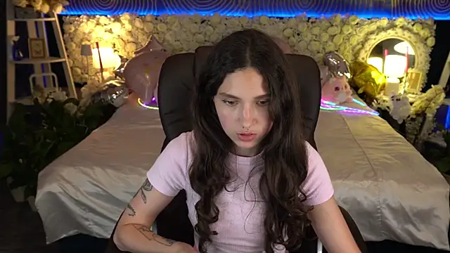 BabyFlowerr Chat XXX live