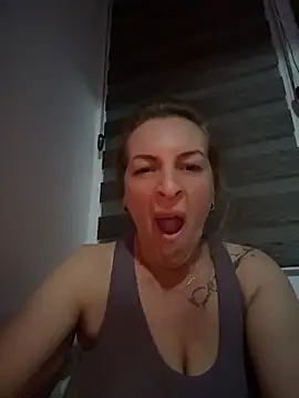 แชท XXX สดของ Hot-Milf4U