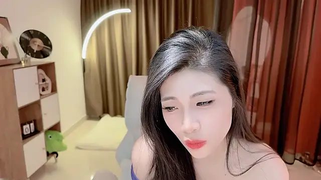 Vaidurya-Yolo Obrolan Langsung XXX
